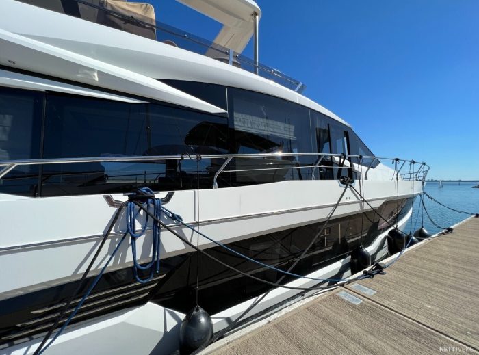 Galeon 680 FLY