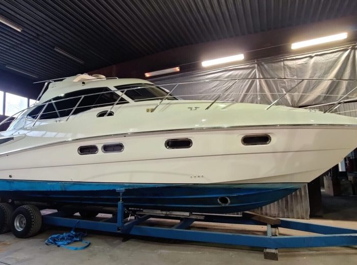 Sealine C39