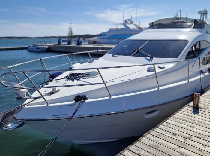Azimut 42