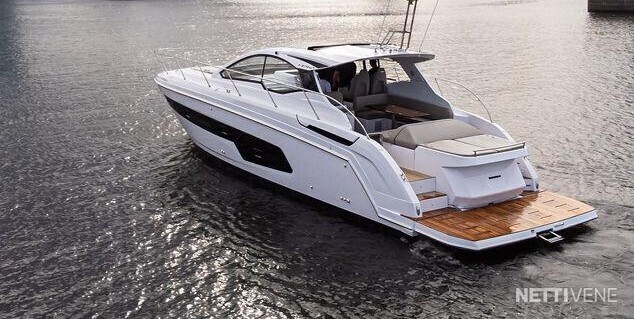 Azimut 45 Atlantis