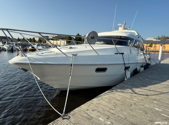Sealine C39