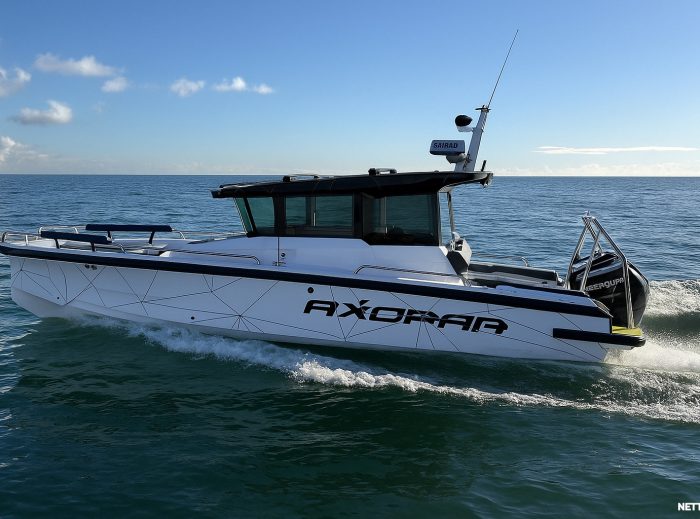 Axopar 29 XC Cross Cabin