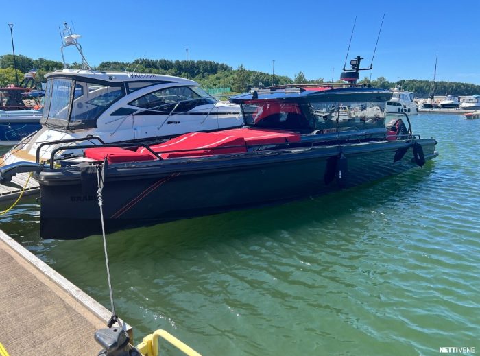 Brabus Marine Shadow 900 XC