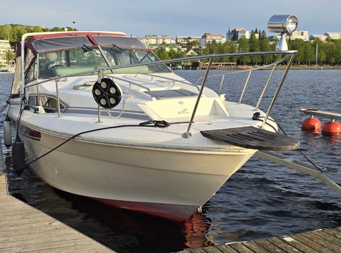 Sea Ray 270 DA